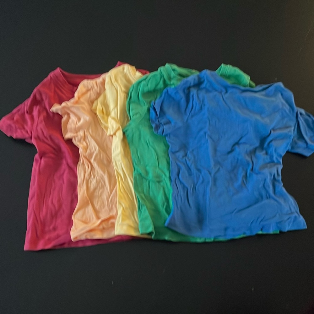 GUC 5 Old Navy T-Shirts